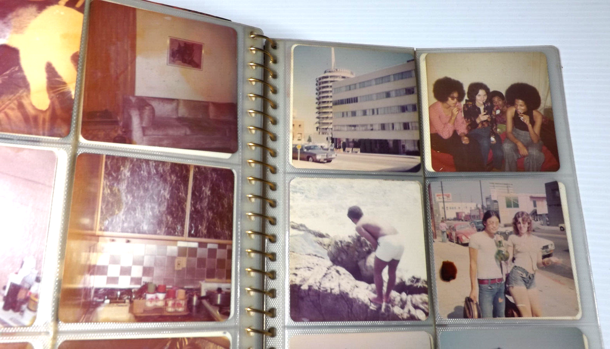 PHOTOBOOK2.png
